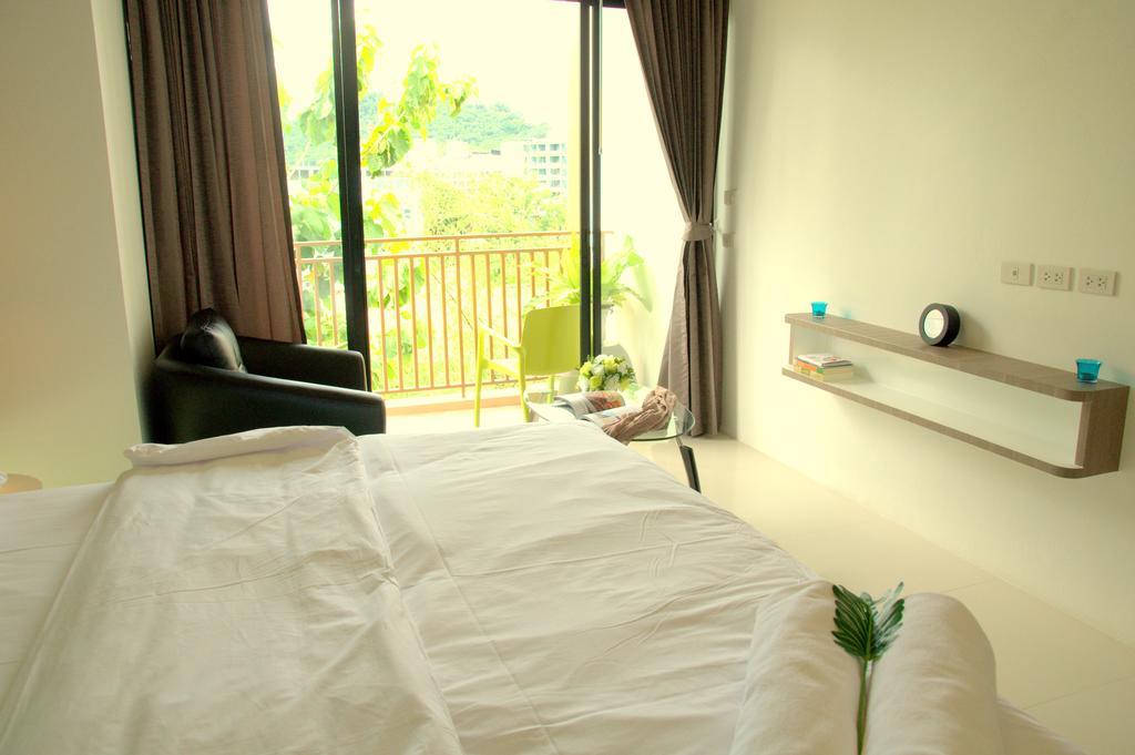 Dusit Naka Place Phuket Rum bild