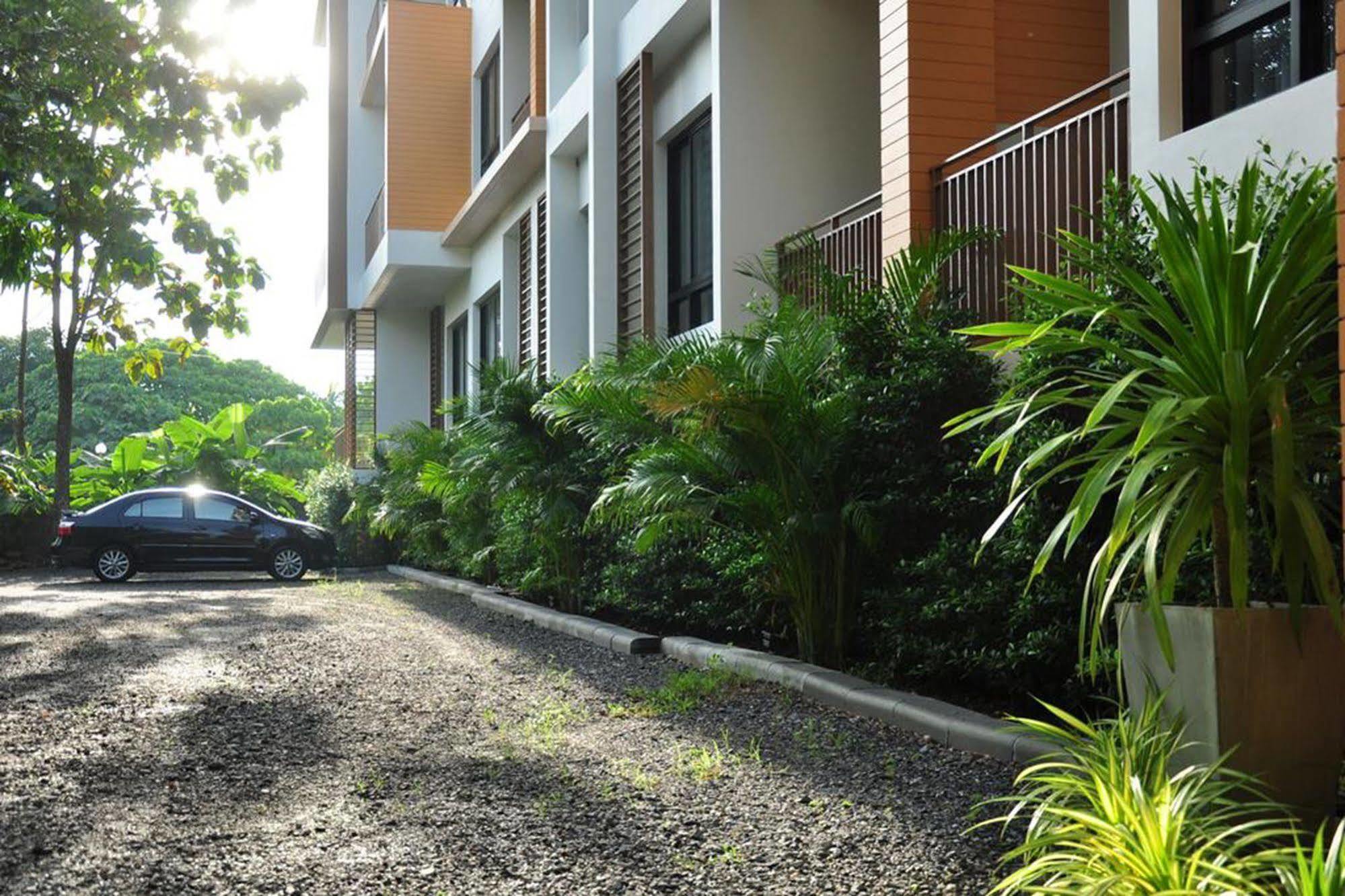 Dusit Naka Place Phuket Exteriör bild